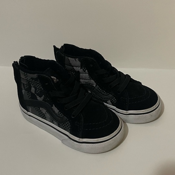 Toddler Sk8-Hi Zip Shoe - Picture 1 of 4